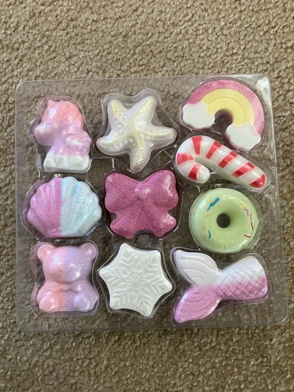 Adorable cute fun whimsical bath bombs 🦄🧜🏼‍♀️🐚🩷♥️